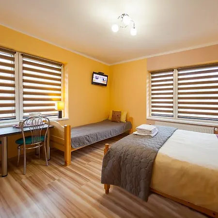 Zacisze בית אירוח אוסטראון